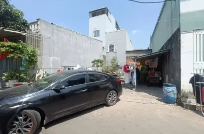Bán lô đất ngang 8m ngay Ngã Ba Ông Xã
