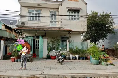 Bán nhà 1 lầu 1 trệt và 14 phòng trọ