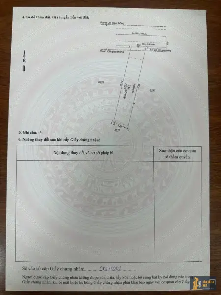 Bán nhà đường Đông Thành