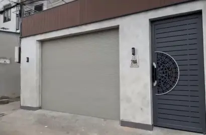 Bán nhà trung tâm Dĩ An