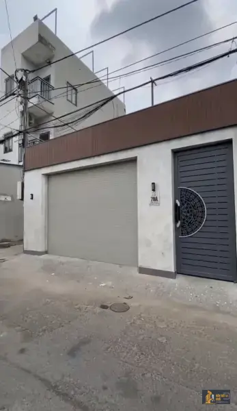 Bán nhà trung tâm Dĩ An