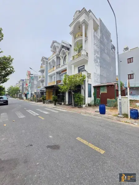 Đất đường chính KDC Phú Hồng Thịnh 9
