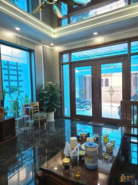 Bán nhà đẹp phường Đông Hòa