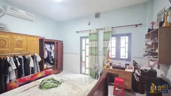 Cho thuê nhà nguyên căn mặt tiền đường Hai Bà Trưng