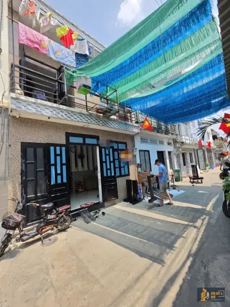 Bán căn nhà sổ riêng đường Đoàn Thị kia