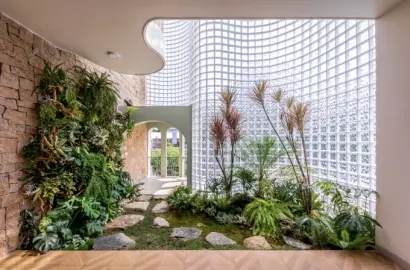 Gạch kính - xu hướng vật liệu tạo điểm nhấn cho ngôi nhà